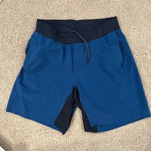 Lululemon THE Short 7” Medium - Blue in Like New Condition